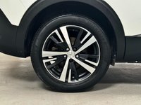 USED 2020 70 PEUGEOT 5008 1.2 PURETECH S/S ALLURE 5d 130 BHP 