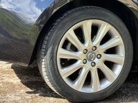 USED 2013 13 VOLVO V40 2.0 D3 SE LUX NAV 5d 148 BHP 