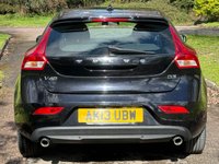 USED 2013 13 VOLVO V40 2.0 D3 SE LUX NAV 5d 148 BHP 
