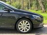 USED 2013 13 VOLVO V40 2.0 D3 SE LUX NAV 5d 148 BHP 