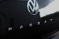USED 2019 69 VOLKSWAGEN PASSAT 2.0 SE NAV TDI DSG 4d 148 BHP 