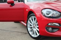USED 2016 66 FIAT 124 1.4 SPIDER MULTIAIR LUSSO 2d 139 BHP VIEW AND RESERVE ONLINE OR CALL 01527-853940 FOR MORE INFO.