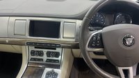 USED 2014 14 JAGUAR XF 2.2 D PREMIUM LUXURY 4d 200 BHP 