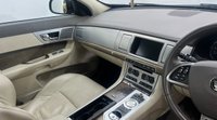USED 2014 14 JAGUAR XF 2.2 D PREMIUM LUXURY 4d 200 BHP 