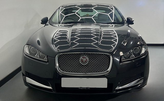 2014 JAGUAR XF - Photo 4