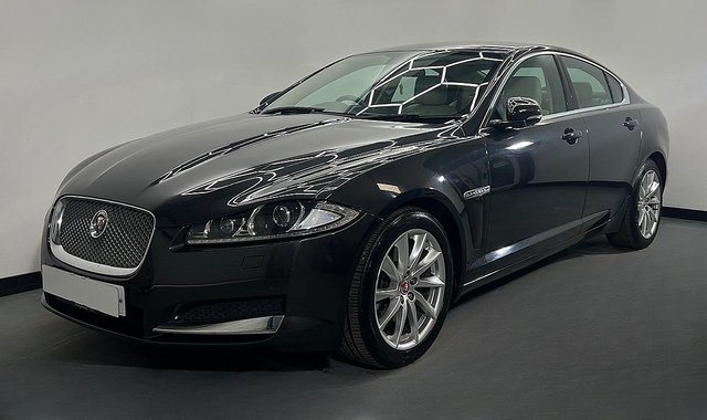 2014 JAGUAR XF