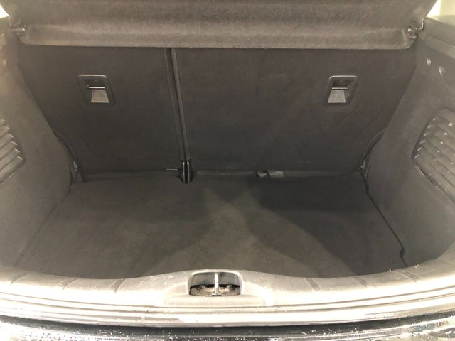 2015 Citroen C3 1.4L HDI VTR Plus 5dr - Photo 11