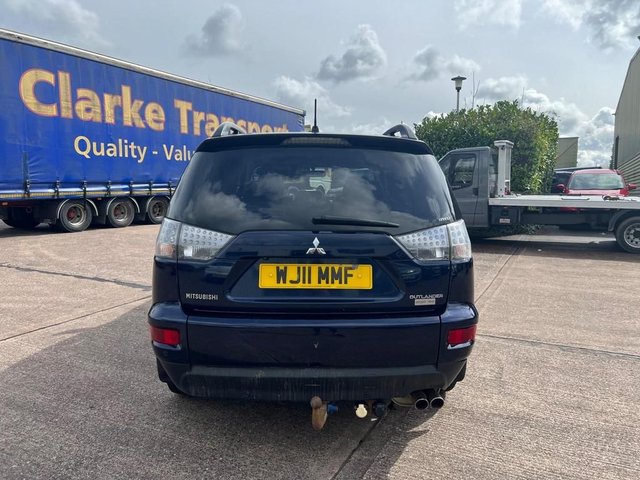 View our MITSUBISHI OUTLANDER