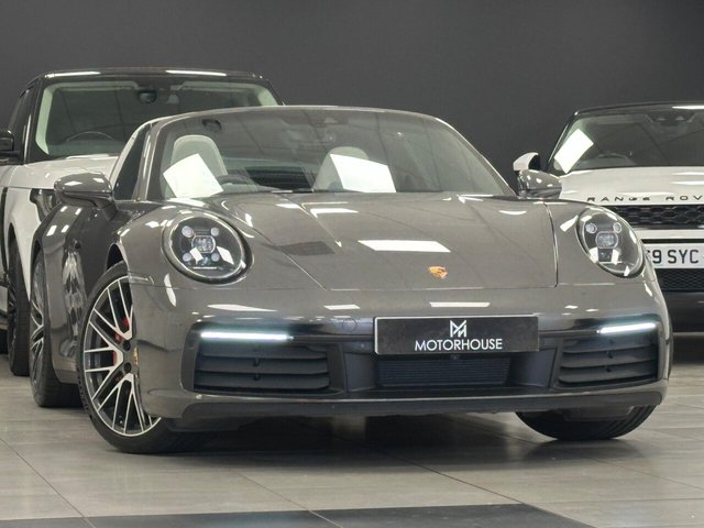 2023 PORSCHE 911 - Photo 2