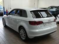 USED 2013 63 AUDI A3 1.6 TDI SE 5d 104 BHP &pound;0 ROAD TAX NICE TIDY EXAMPLE SAT NAV BLUETOOTH RADIO CD PARKING SENSORS