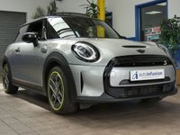 USED 2023 23 MINI HATCH COOPER COOPER S LEVEL 3 3d 181 BHP NO ROAD TAX, NO CONGESTION CHARGE, NO CAZ, NO ULEZ. STUNNING EXAMPLE HEAD UP DISPLAY SAT NAV HARMAN KARDON SOUND LEATHER HEATED SEATS PANORAMIC SUNROOF REAR CAMERA PARKING SENSORS 1 OWNER MINI WARRANTY TILL AUGUST 2026