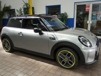 USED 2023 23 MINI HATCH COOPER COOPER S LEVEL 3 3d 181 BHP NO ROAD TAX, NO CONGESTION CHARGE, NO CAZ, NO ULEZ. STUNNING EXAMPLE HEAD UP DISPLAY SAT NAV HARMAN KARDON SOUND LEATHER HEATED SEATS PANORAMIC SUNROOF REAR CAMERA PARKING SENSORS 1 OWNER MINI WARRANTY TILL AUGUST 2026