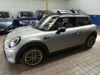 USED 2023 23 MINI HATCH COOPER COOPER S LEVEL 3 3d 181 BHP NO ROAD TAX, NO CONGESTION CHARGE, NO CAZ, NO ULEZ. STUNNING EXAMPLE HEAD UP DISPLAY SAT NAV HARMAN KARDON SOUND LEATHER HEATED SEATS PANORAMIC SUNROOF REAR CAMERA PARKING SENSORS 1 OWNER MINI WARRANTY TILL AUGUST 2026