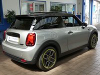 USED 2023 23 MINI HATCH COOPER COOPER S LEVEL 3 3d 181 BHP NO ROAD TAX, NO CONGESTION CHARGE, NO CAZ, NO ULEZ. STUNNING EXAMPLE HEAD UP DISPLAY SAT NAV HARMAN KARDON SOUND LEATHER HEATED SEATS PANORAMIC SUNROOF REAR CAMERA PARKING SENSORS 1 OWNER MINI WARRANTY TILL AUGUST 2026