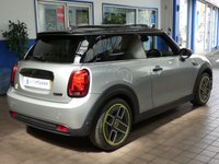 USED 2023 23 MINI HATCH COOPER COOPER S LEVEL 3 3d 181 BHP NO ROAD TAX, NO CONGESTION CHARGE, NO CAZ, NO ULEZ. STUNNING EXAMPLE HEAD UP DISPLAY SAT NAV HARMAN KARDON SOUND LEATHER HEATED SEATS PANORAMIC SUNROOF REAR CAMERA PARKING SENSORS 1 OWNER MINI WARRANTY TILL AUGUST 2026