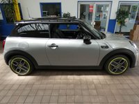 USED 2023 23 MINI HATCH COOPER COOPER S LEVEL 3 3d 181 BHP NO ROAD TAX, NO CONGESTION CHARGE, NO CAZ, NO ULEZ. STUNNING EXAMPLE HEAD UP DISPLAY SAT NAV HARMAN KARDON SOUND LEATHER HEATED SEATS PANORAMIC SUNROOF REAR CAMERA PARKING SENSORS 1 OWNER MINI WARRANTY TILL AUGUST 2026