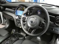 USED 2023 23 MINI HATCH COOPER COOPER S LEVEL 3 3d 181 BHP NO ROAD TAX, NO CONGESTION CHARGE, NO CAZ, NO ULEZ. STUNNING EXAMPLE HEAD UP DISPLAY SAT NAV HARMAN KARDON SOUND LEATHER HEATED SEATS PANORAMIC SUNROOF REAR CAMERA PARKING SENSORS 1 OWNER MINI WARRANTY TILL AUGUST 2026