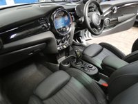 USED 2023 23 MINI HATCH COOPER COOPER S LEVEL 3 3d 181 BHP NO ROAD TAX, NO CONGESTION CHARGE, NO CAZ, NO ULEZ. STUNNING EXAMPLE HEAD UP DISPLAY SAT NAV HARMAN KARDON SOUND LEATHER HEATED SEATS PANORAMIC SUNROOF REAR CAMERA PARKING SENSORS 1 OWNER MINI WARRANTY TILL AUGUST 2026