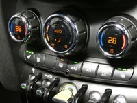 USED 2023 23 MINI HATCH COOPER COOPER S LEVEL 3 3d 181 BHP NO ROAD TAX, NO CONGESTION CHARGE, NO CAZ, NO ULEZ. STUNNING EXAMPLE HEAD UP DISPLAY SAT NAV HARMAN KARDON SOUND LEATHER HEATED SEATS PANORAMIC SUNROOF REAR CAMERA PARKING SENSORS 1 OWNER MINI WARRANTY TILL AUGUST 2026