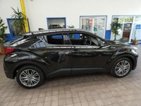 USED 2021 21 TOYOTA CHR 1.8 EXCEL 5d 121 BHP SAT NAV HEATED LEATHER REAR CAMERA PARKING SENSORS 1 OWNER TOYOTA WARRANTY TILL MARCH 2031