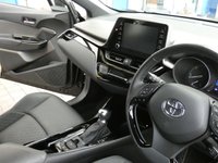 USED 2021 21 TOYOTA CHR 1.8 EXCEL 5d 121 BHP SAT NAV HEATED LEATHER REAR CAMERA PARKING SENSORS 1 OWNER TOYOTA WARRANTY TILL MARCH 2031