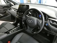 USED 2021 21 TOYOTA CHR 1.8 EXCEL 5d 121 BHP SAT NAV HEATED LEATHER REAR CAMERA PARKING SENSORS 1 OWNER TOYOTA WARRANTY TILL MARCH 2031