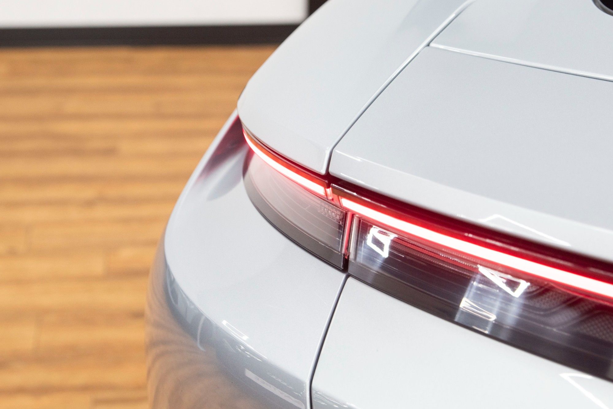 USED 2020 70 PORSCHE TAYCAN 4S 