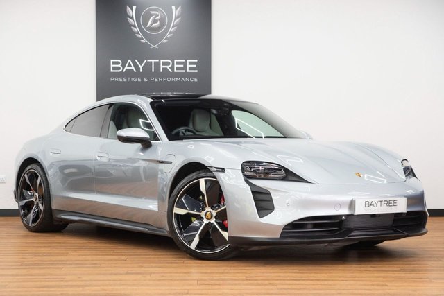 2020 70 Porsche Taycan 4S