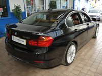 USED 2014 64 BMW 3 SERIES 2.0 320D LUXURY 4d 184 BHP &pound;35 ROAD TAX VISIBILTY PACK MEDIA PACK BUSINESS SAT NAV LEATHER HEATED SEATS PARKING SENSORS 2 OWNER SERVICE HISTORY 6 MONTHS GOLD WARRANTY