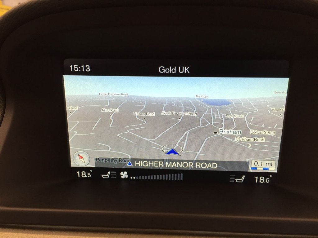 USED 2014 14 VOLVO V70 2.4 D5 SE LUX 5d 212 BHP DRIVERS SUPPORT PACK / WINTER PACK