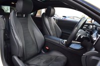 USED 2019 68 MERCEDES-BENZ E-CLASS 2.0 E 300 AMG LINE PREMIUM PLUS 2d 241 BHP DIAMOND WHITE / PREMIUM PLUS!!