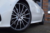 USED 2019 68 MERCEDES-BENZ E-CLASS 2.0 E 300 AMG LINE PREMIUM PLUS 2d 241 BHP DIAMOND WHITE / PREMIUM PLUS!!