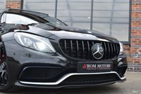 USED 2016 MERCEDES-BENZ C-CLASS 4.0 AMG C 63 PREMIUM 2d 469 BHP PAN ROOF / CARBON INTERIOR
