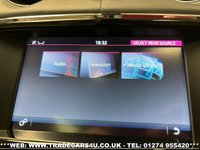 USED 2015 P JAGUAR XJ 3.0 D V6 AUTOBIOGRAPHY LWB 300PS UK DELIVERY FLAT FEE &pound;175 (SUBJECT TO DEAL) *OVER 100 IMAGES ON OUR WEBSITE*BESPOKE FINANCE ARRANGED*PART EXCHANGE WELCOME*ALL VEHICLES HPI CLEAR