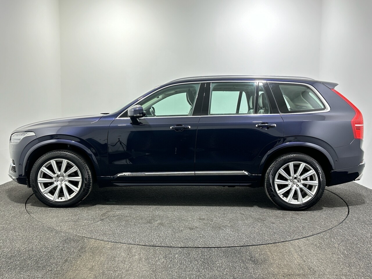 2016 Volvo Xc90 D5 Powerpulse Inscription Awd £20,650