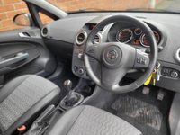 USED 2011 11 VAUXHALL CORSA 1.4 SE 5d 98 BHP 