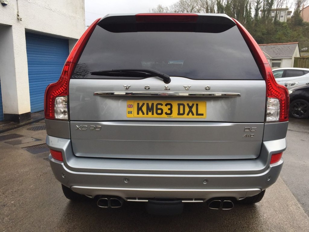USED 2013 63 VOLVO XC90 2.4 D5 R-DESIGN NAV AWD 5d 200 BHP STUNNING VOLVO XC90 R-DESIGN