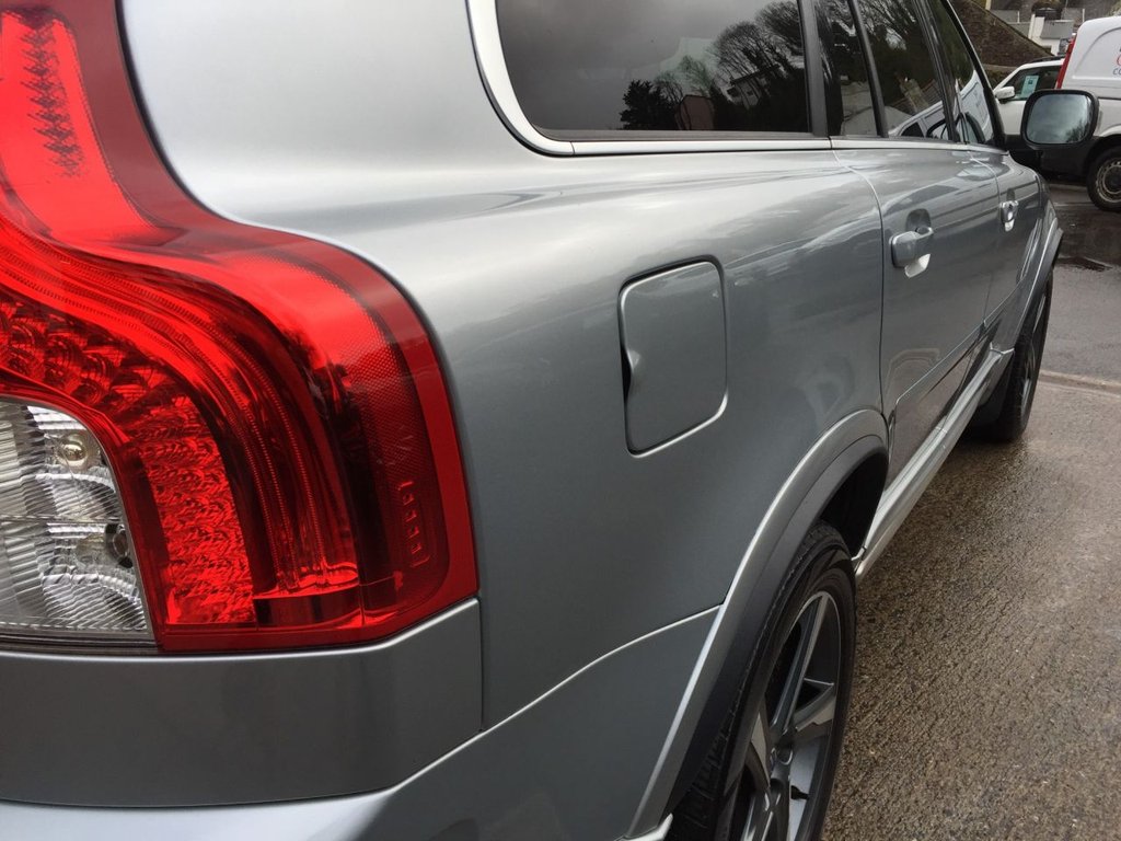 USED 2013 63 VOLVO XC90 2.4 D5 R-DESIGN NAV AWD 5d 200 BHP STUNNING VOLVO XC90 R-DESIGN