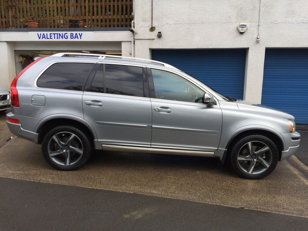 USED 2013 63 VOLVO XC90 2.4 D5 R-DESIGN NAV AWD 5d 200 BHP STUNNING VOLVO XC90 R-DESIGN