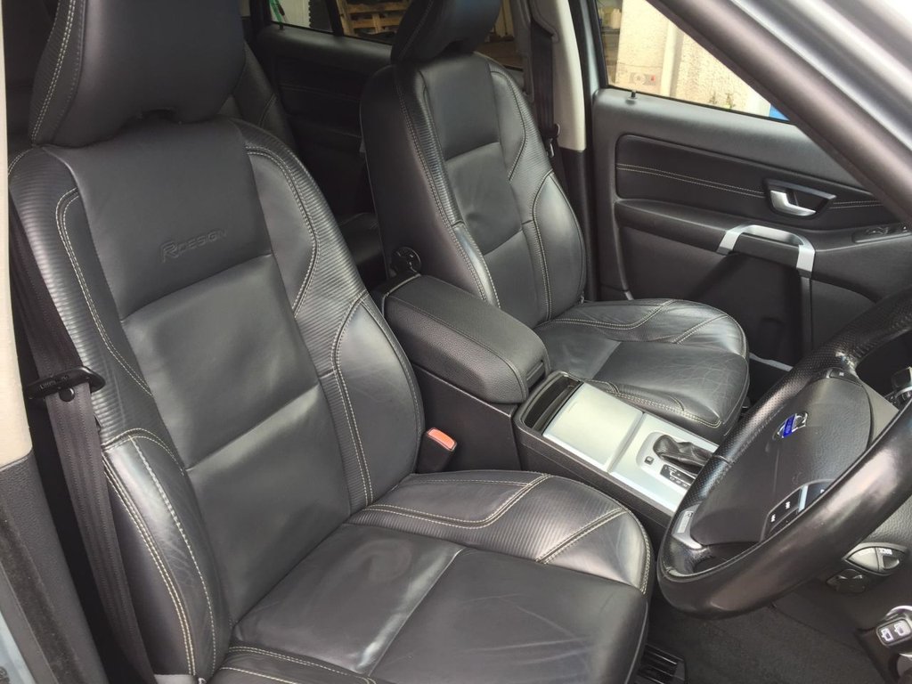 USED 2013 63 VOLVO XC90 2.4 D5 R-DESIGN NAV AWD 5d 200 BHP STUNNING VOLVO XC90 R-DESIGN