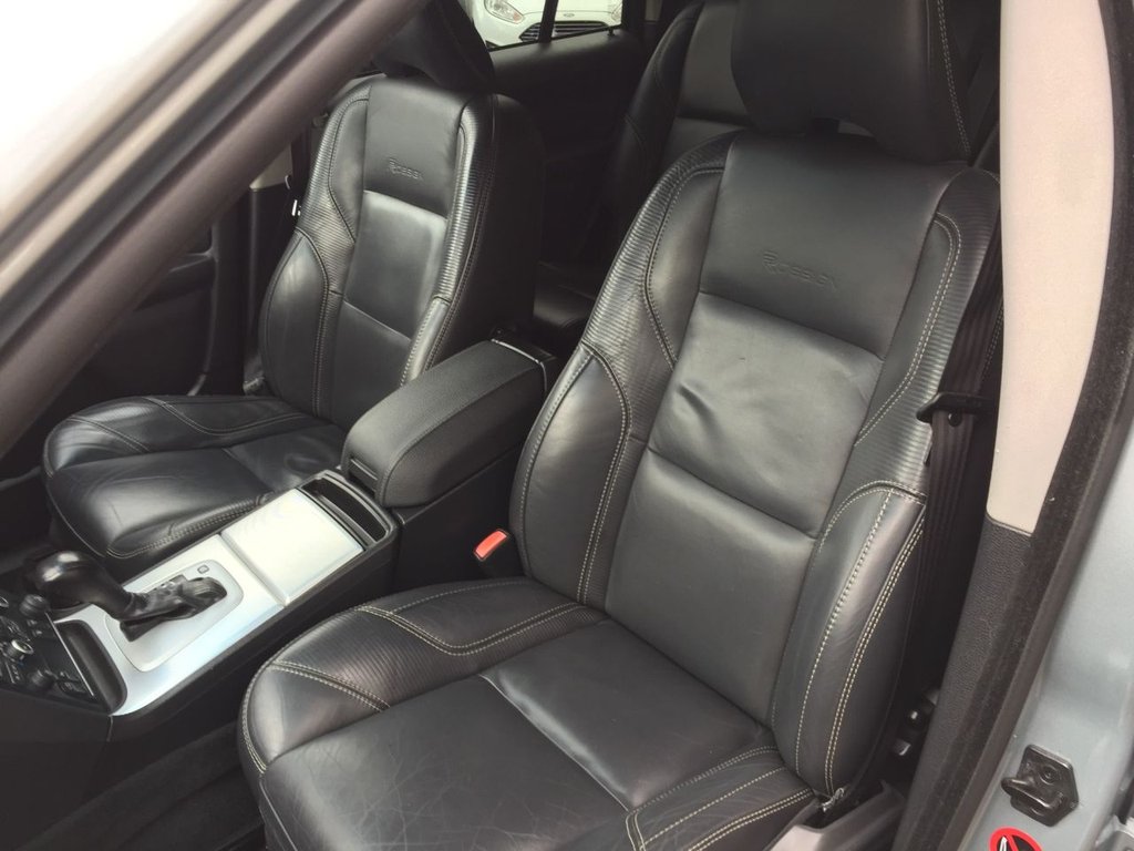 USED 2013 63 VOLVO XC90 2.4 D5 R-DESIGN NAV AWD 5d 200 BHP STUNNING VOLVO XC90 R-DESIGN