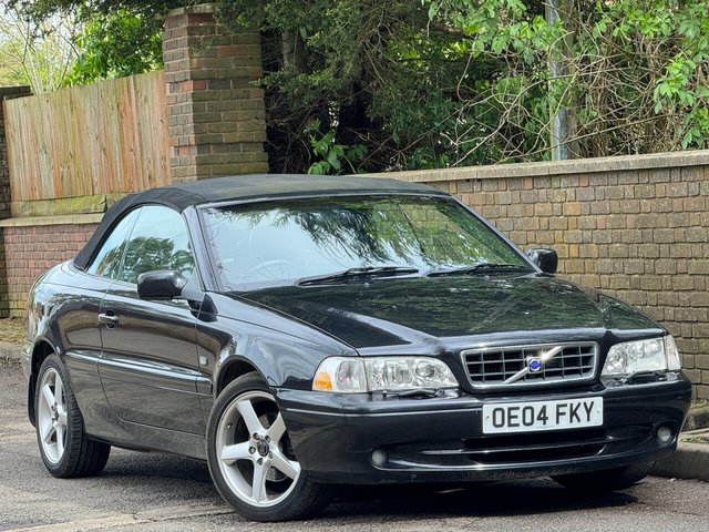 2004 VOLVO C70 2004 2.4L T GT 2d AUTO 200 BHP Price photo
