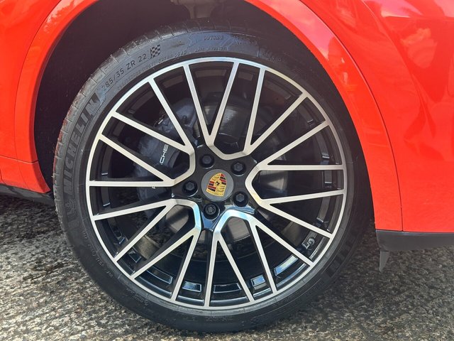 View our PORSCHE Cayenne E Hybrid