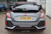 USED 2019 68 HONDA CIVIC 2.0 VTEC TYPE R GT 5 DOOR 6-SPEED 315 BHP Sat Nav / Adaptive Cruise / DAB