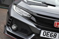 USED 2019 68 HONDA CIVIC 2.0 VTEC TYPE R GT 5 DOOR 6-SPEED 315 BHP Sat Nav / Adaptive Cruise / DAB