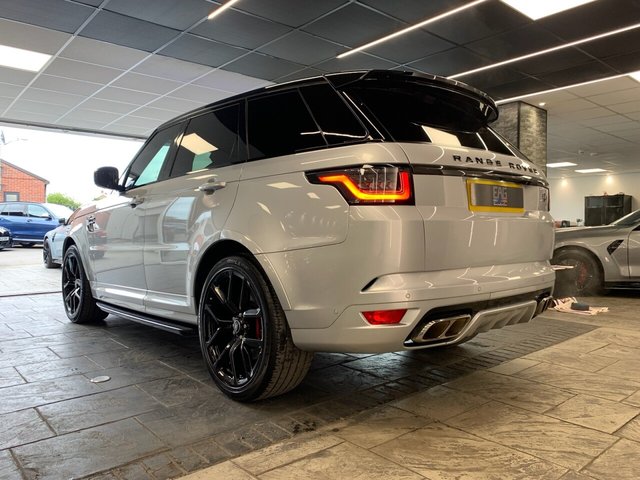 USED 2021 71 LAND ROVER RANGE ROVER SPORT 5.0 SVR 5d 567 BHP GREAT SPEC | STUNNING CAR