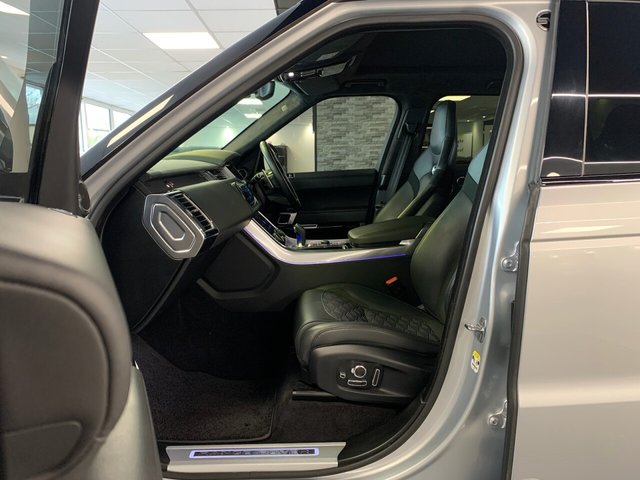 USED 2021 71 LAND ROVER RANGE ROVER SPORT 5.0 SVR 5d 567 BHP GREAT SPEC | STUNNING CAR
