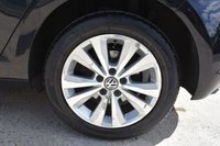 USED 2017 17 VOLKSWAGEN GOLF 1.4 SE NAVIGATION TSI BLUEMOTION TECHNOLOGY DSG 5d 124 BHP Auto | ULEZ | 1 Owner | Service History | Parking Sensors | Satellite Navigation |