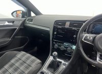 USED 2017 67 VOLKSWAGEN GOLF 2.0 GTD TDI 5d 182 BHP 