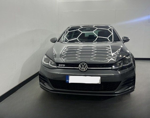 2017 VOLKSWAGEN GOLF - Photo 4